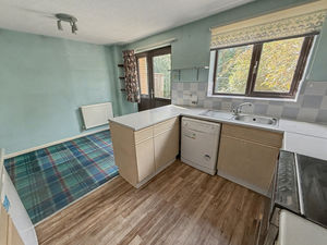 Photo 6- click for photo gallery